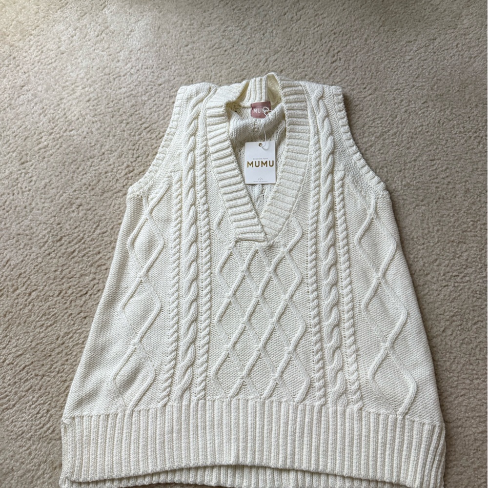Show me your mumu Cream Cable Knit V-Neck Sweater Vest